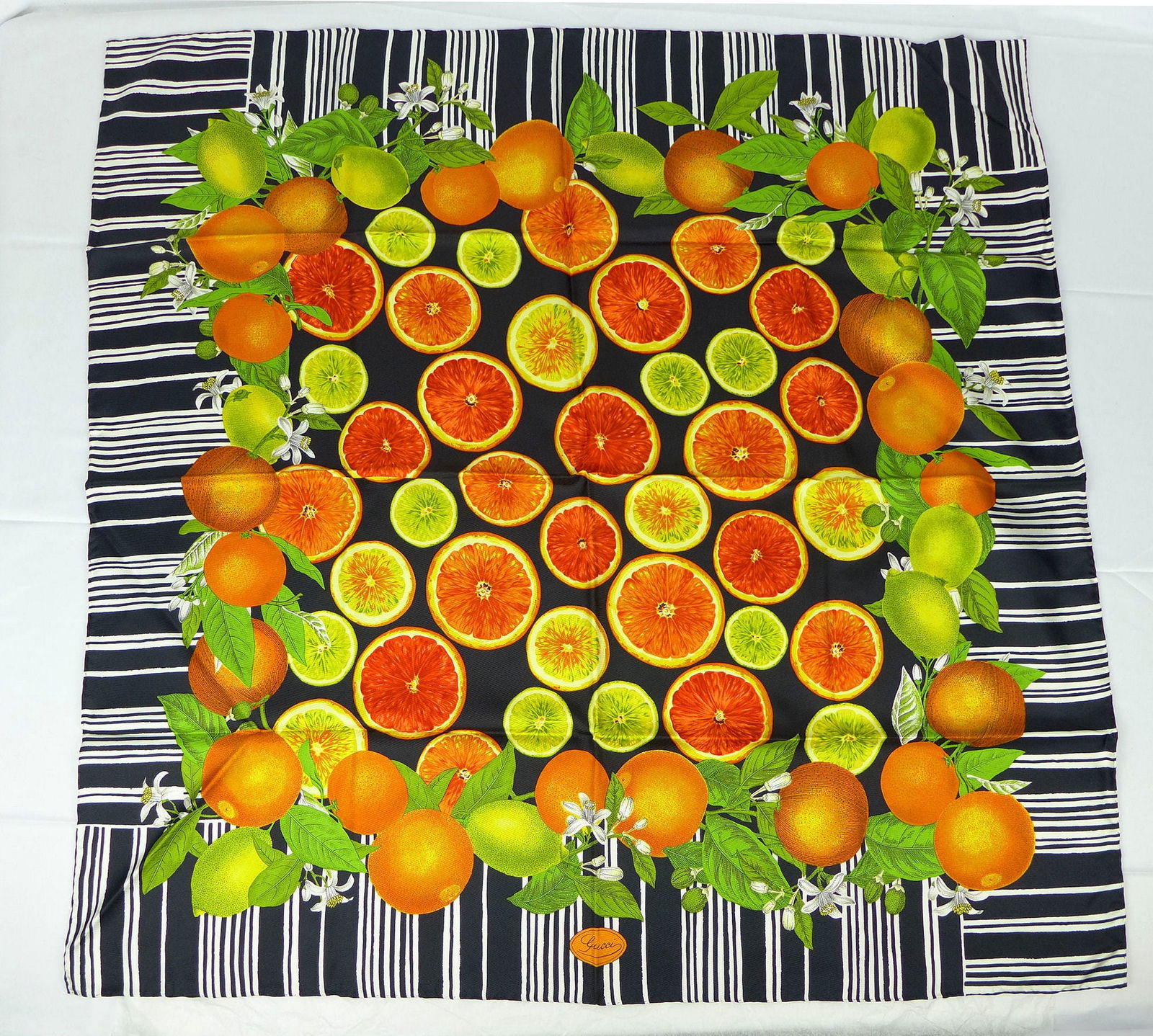 Vintage Gucci Italy Silk scarf New with tags and box "Orange and Lime" (1 of 10)