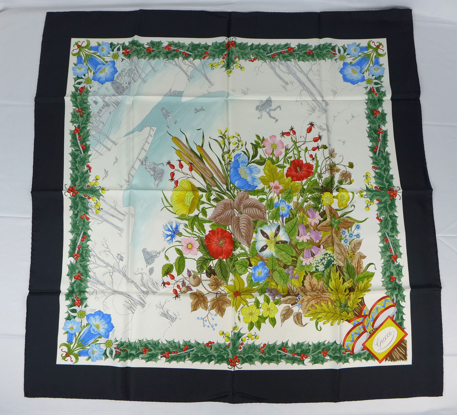 Vintage Gucci Italy Silk scarf New with tags and box "Winter Holiday" (1 of 9)