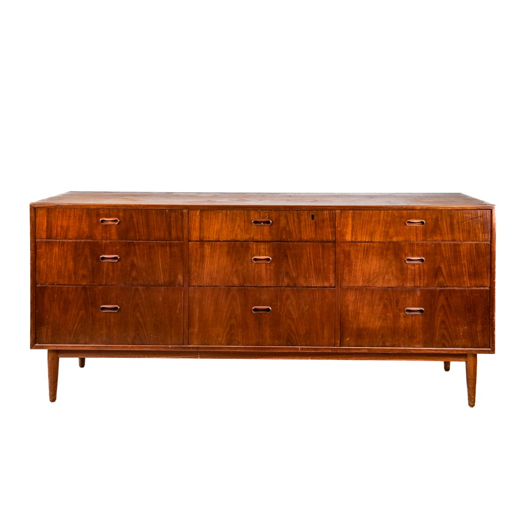 Danish Mid-Century Modern Teak Credenza (1 of 8)