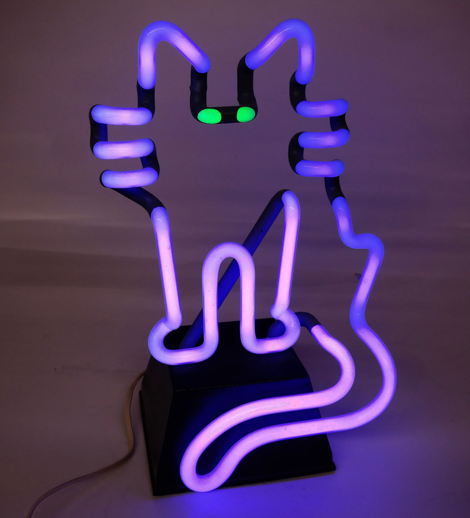 Neon Cat Sculpture on Stand (1 of 10)