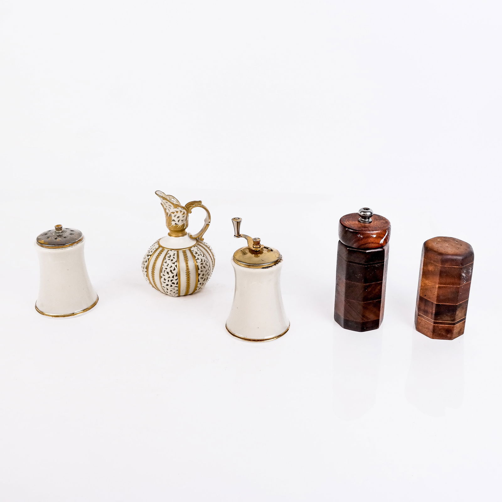 Borel, Lenox and Royal Worcester Ware (5) (1 of 11)