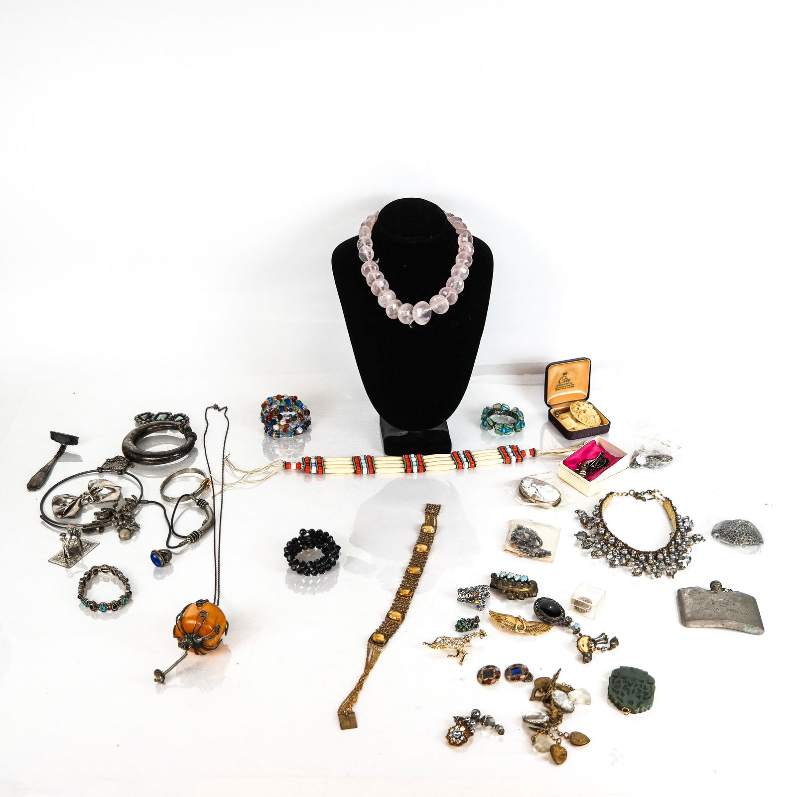Miscellaneous Group of Costume Jewelry (1 of 8)