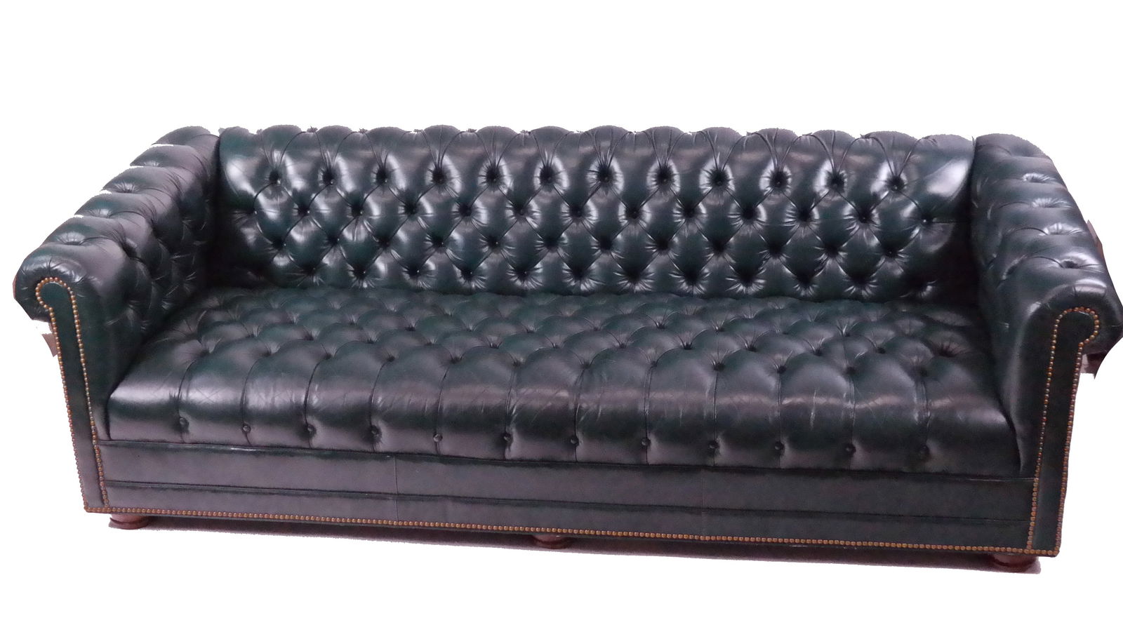 Georgian-Style Chesterfield Sofa (1 of 13)