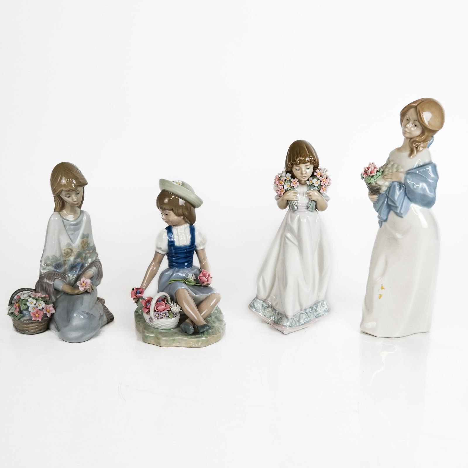 Lladro Spanish Porcelain Figures (4) (1 of 19)