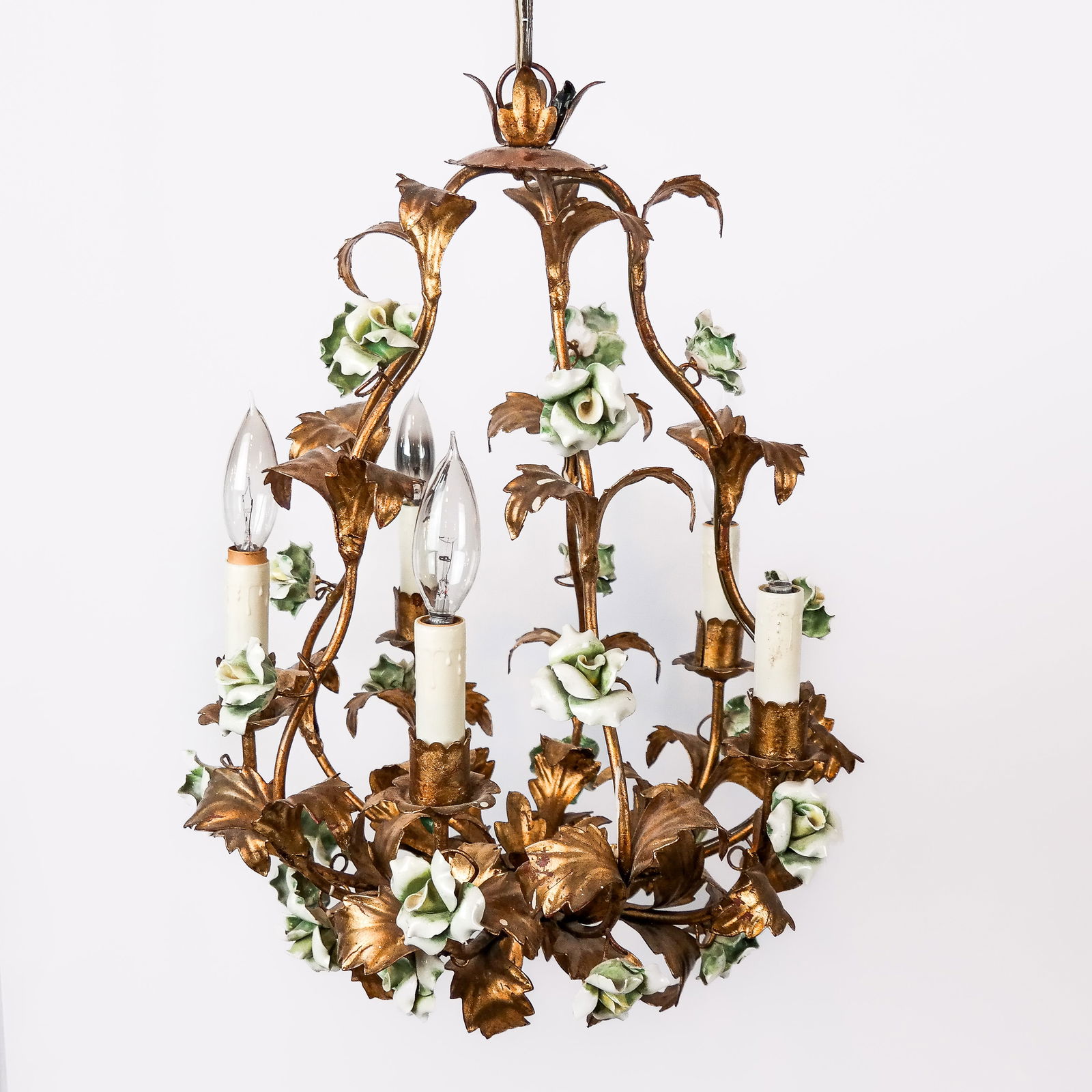 Continental Rococo-Style Gilt Tole Chandelier (1 of 11)