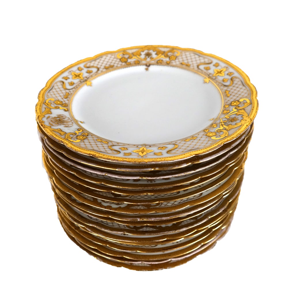 Dresden Gilt-Decorated Dinner Plates (16) (1 of 9)