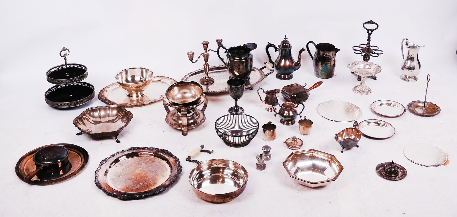 Assorted Silver Plate Articles (1 of 10)