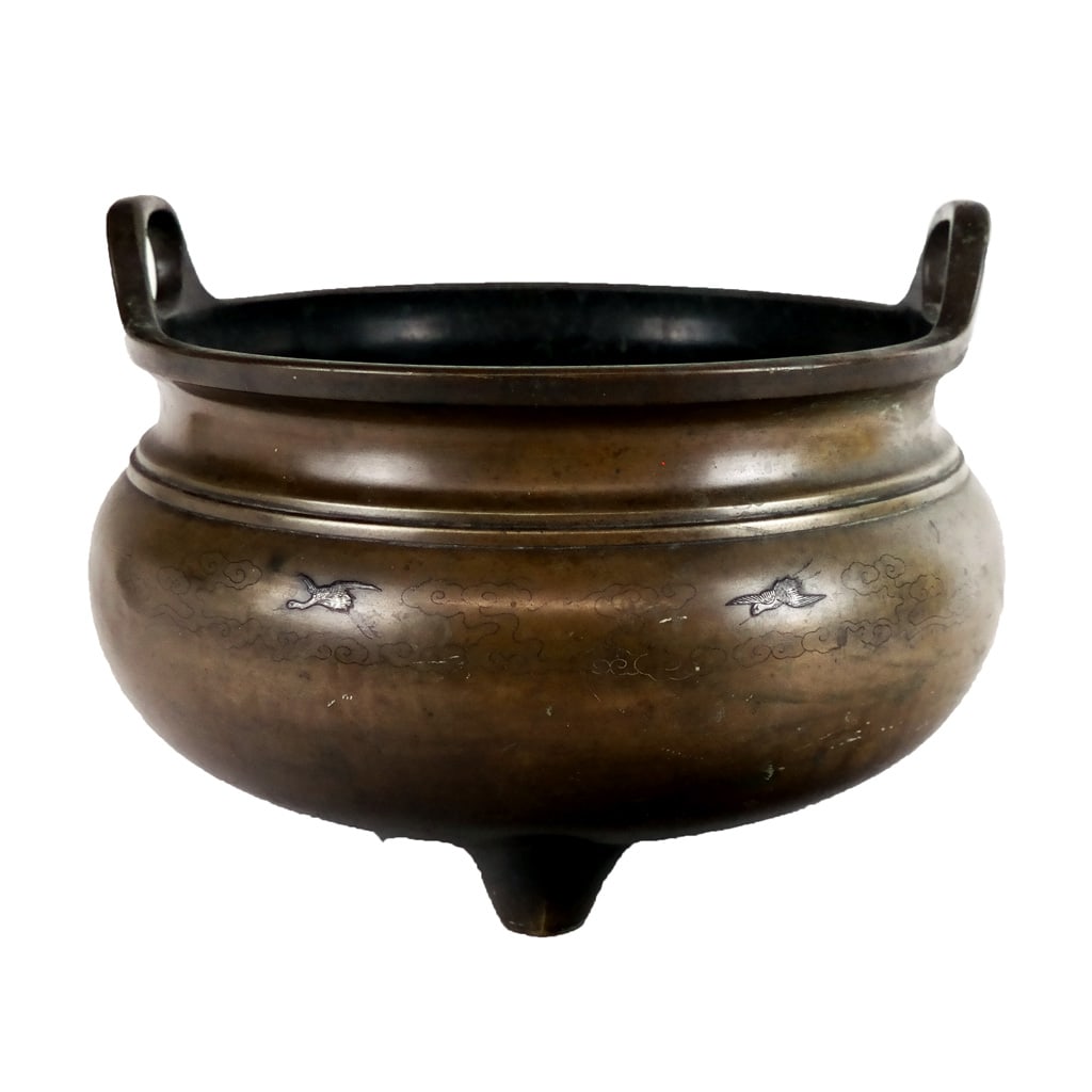 Asian Engraved Bronze-Handled Basin (1 of 10)