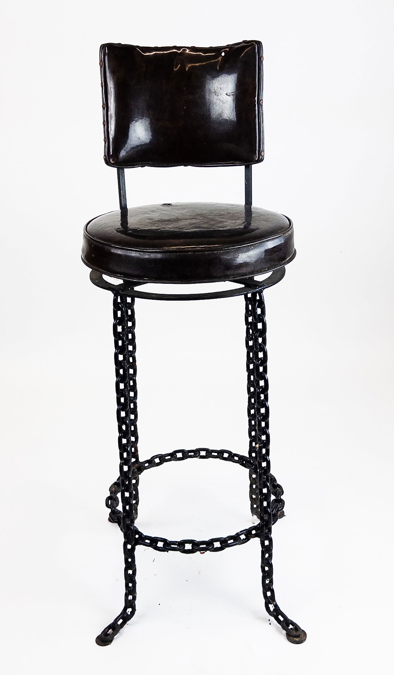 Unusual Industrial Chain Link Design Stool (1 of 5)
