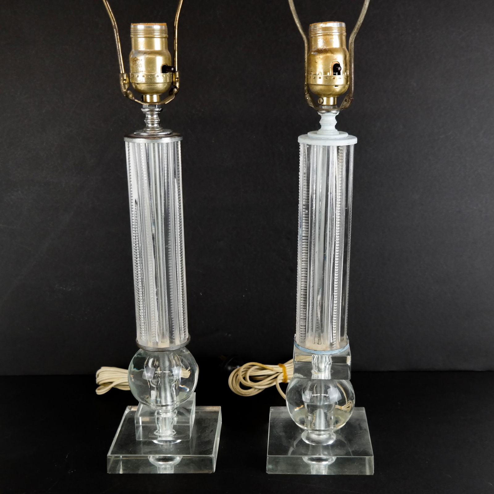 Pair of Mid-Century Lucite Table Lamps (1 of 6)