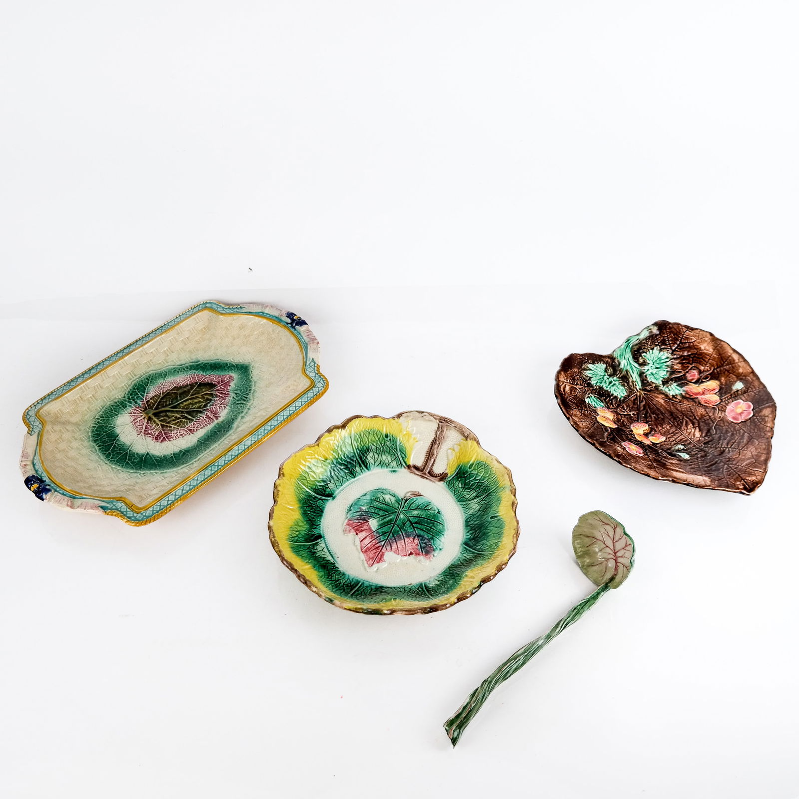 Victorian English Majolica Items (4) (1 of 9)