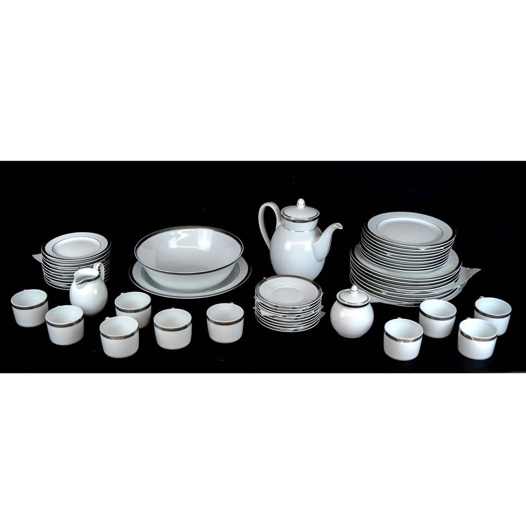 Christofle Porcelain Partial Dinner Service 52 Pcs (1 of 15)