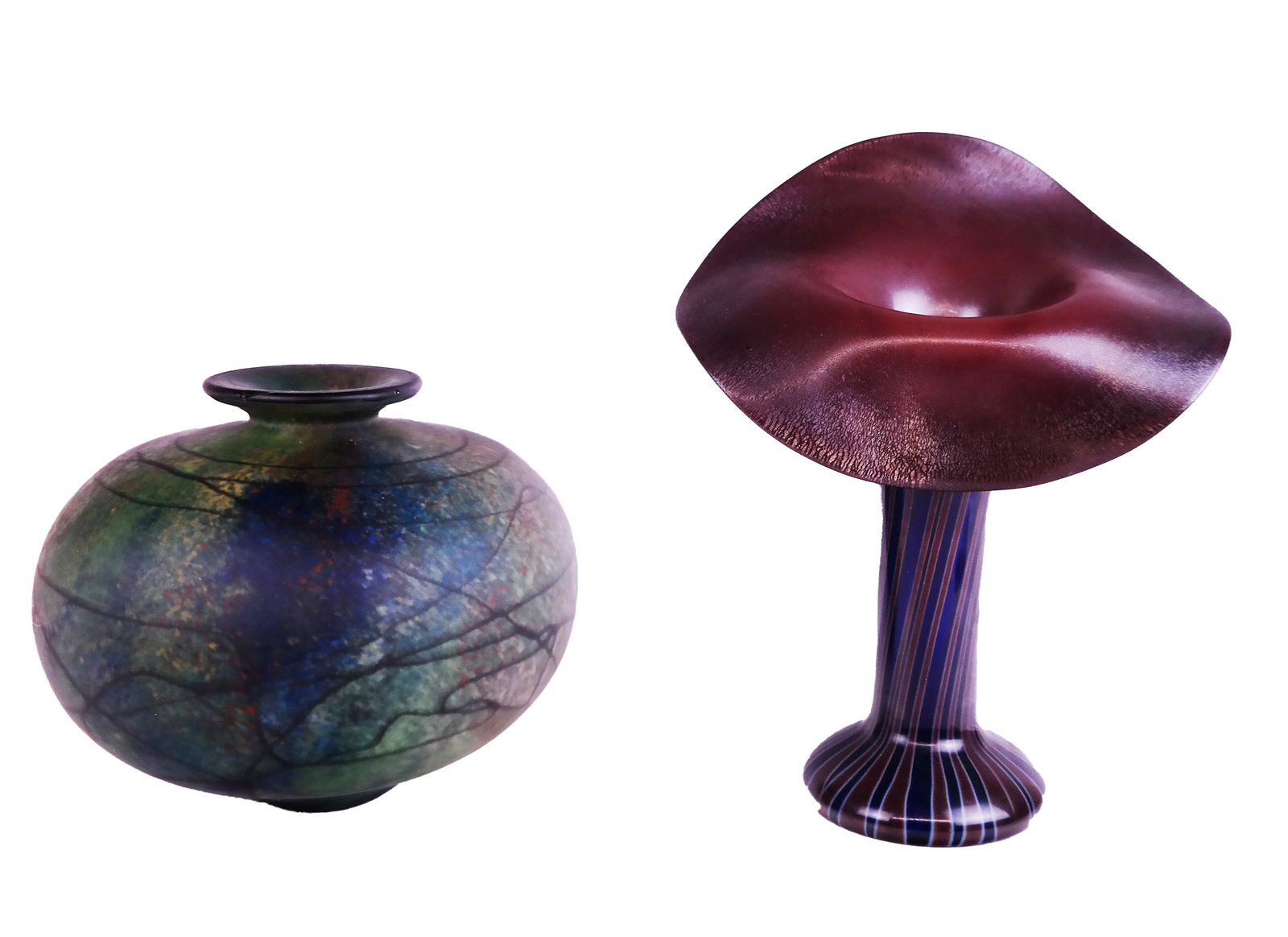 Zellique Studio & Ioan Nemtoi Art Glass Vases: A James McKeever-Zellique Studio "Jack in the Pulpit" vase [13" H x 10" Diam.], and an Ioan Nemtoi vase [8" H x 10" Diam.], both with mark on/near base. Nemtoi with chip to rim.