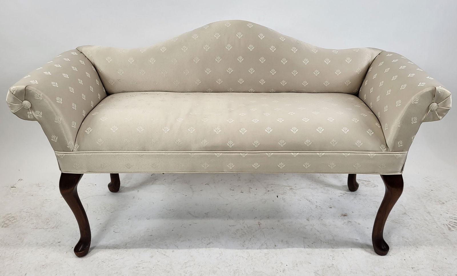 Georgian-Style Camelback Window Bench (1 of 10)