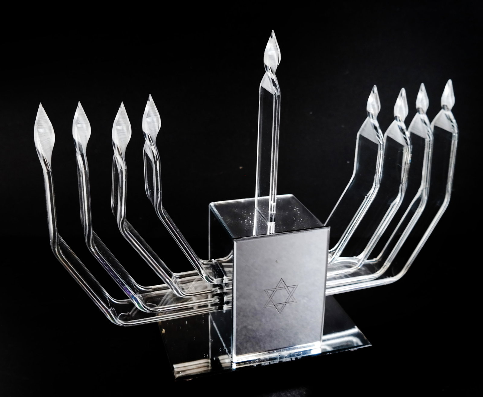 Mid-Century Modern-Style Acrylic Menorah: Mid-century modern acrylic menorah with mirrored column and base, with adjustable light control. [9 1/8" H x 13 3/4" W x 3 3/4" D]. Currently not working.