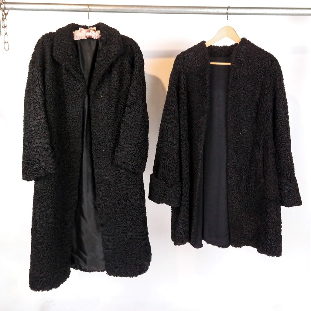 Two Vintage Fur Coats (1 of 9)