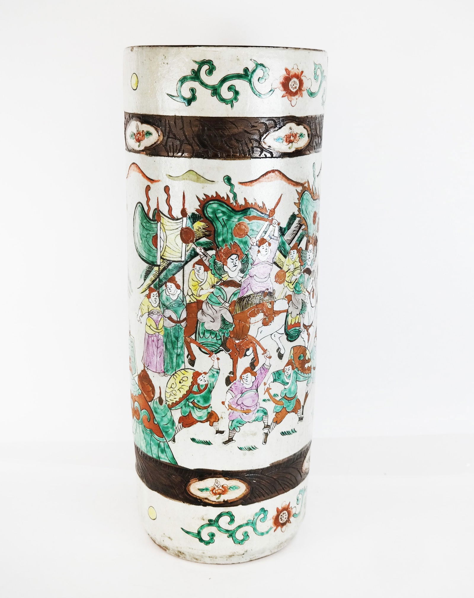 Chinese Polychrome Decorated Umbrella Stand (1 of 9)