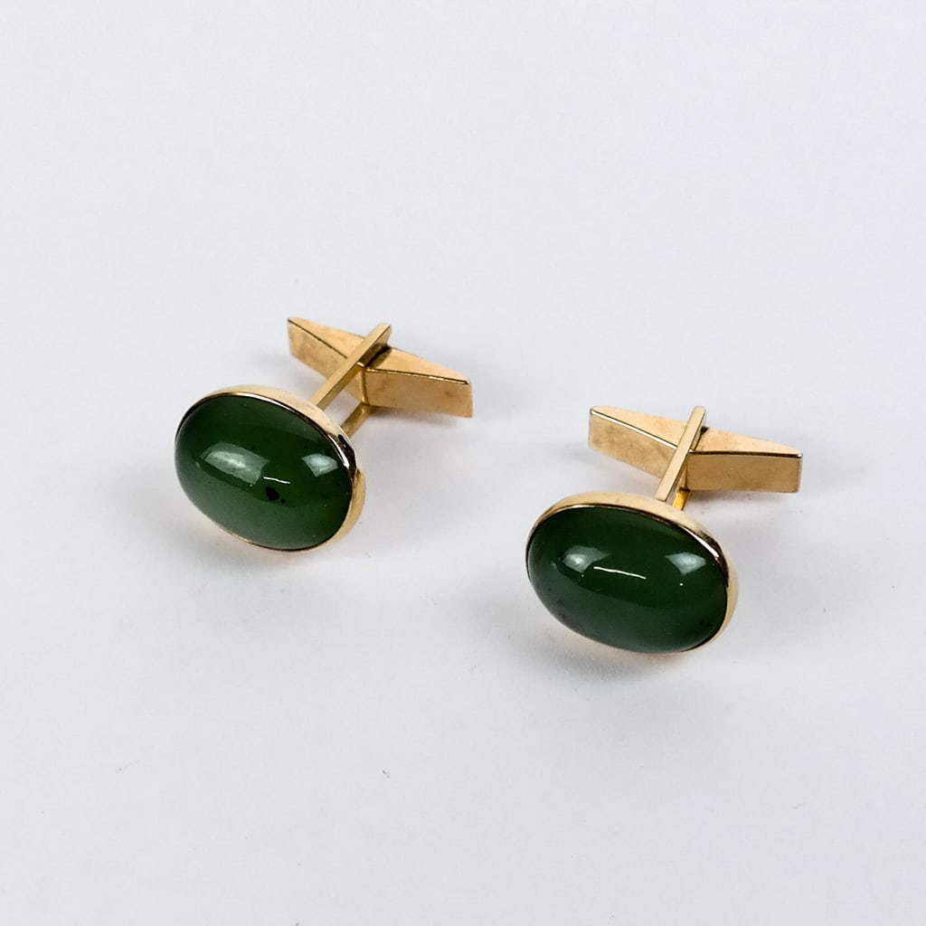 Gumps Pair of 14K Gold and Nephrite Cufflinks (1 of 8)