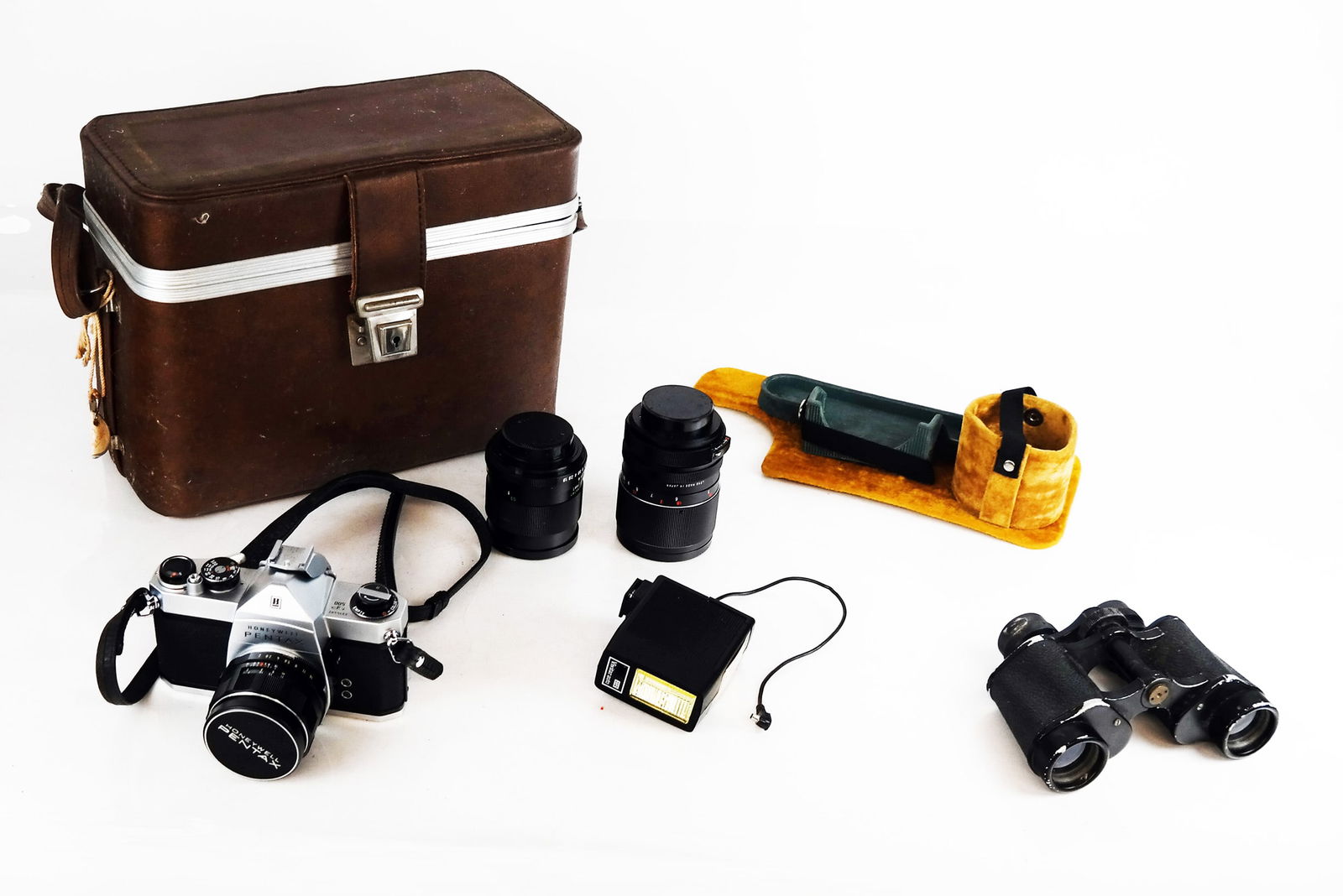 Vintage Honeywell Pentax SP500 Camera (1 of 16)