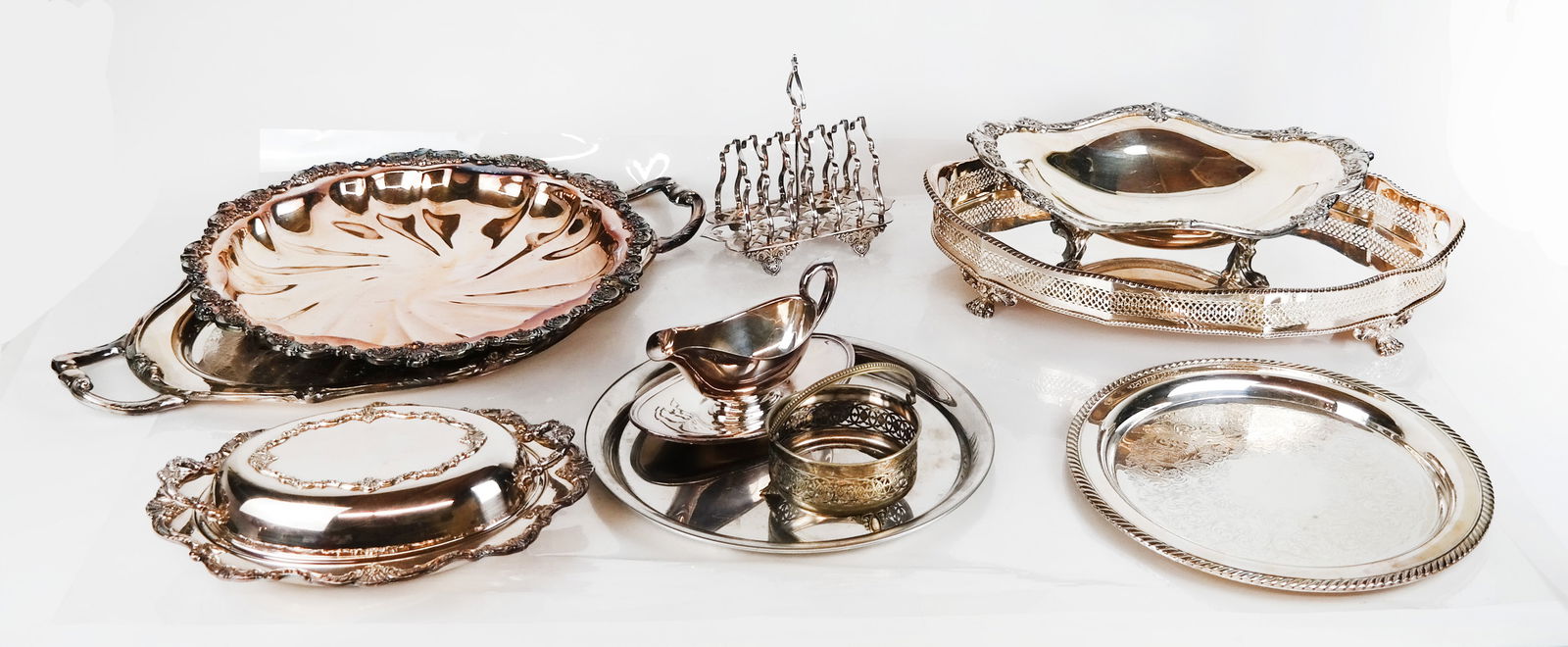 Assorted Silver Plate Serving Articles (10) (1 of 11)