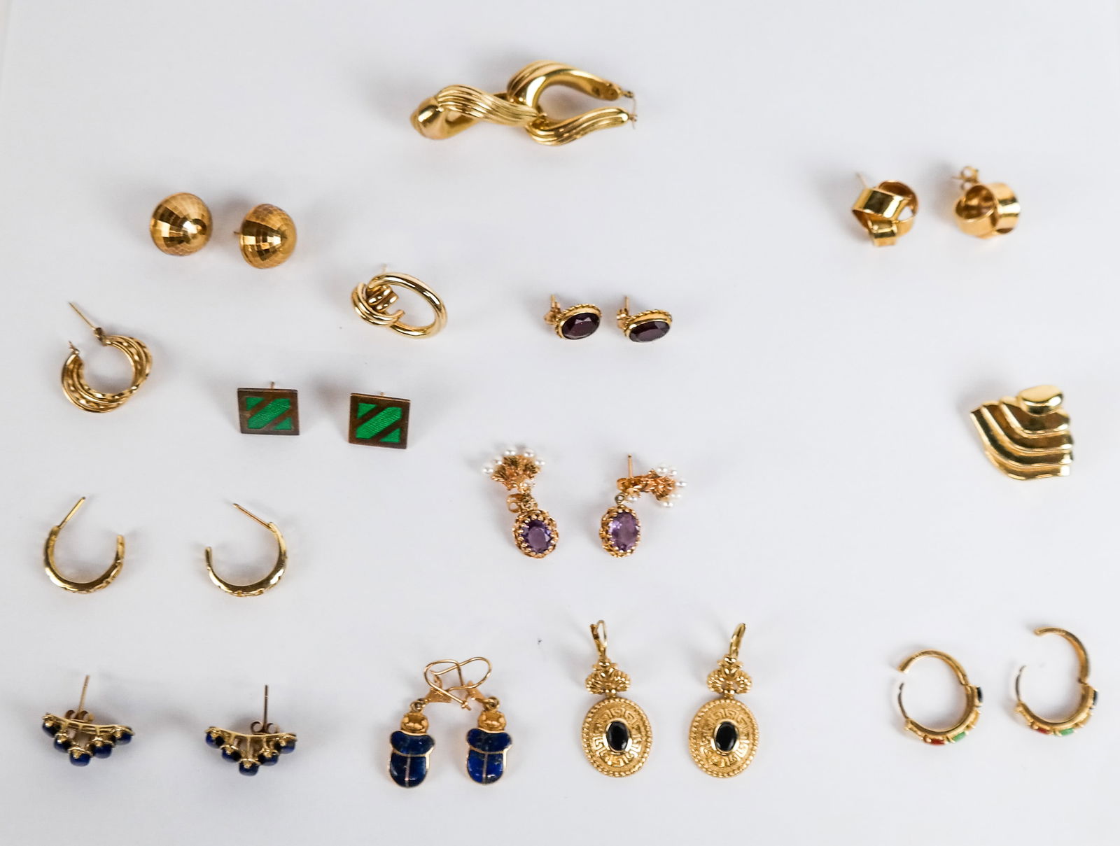 Group of 14K Gold Earrings (1 of 14)