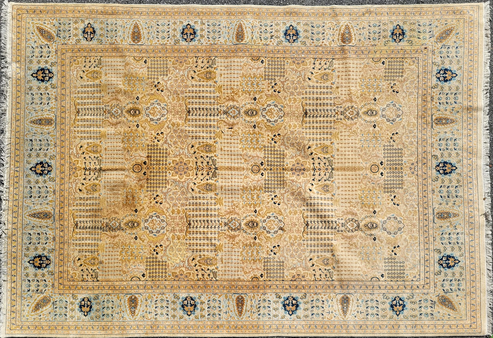 Oriental Carpet (1 of 14)