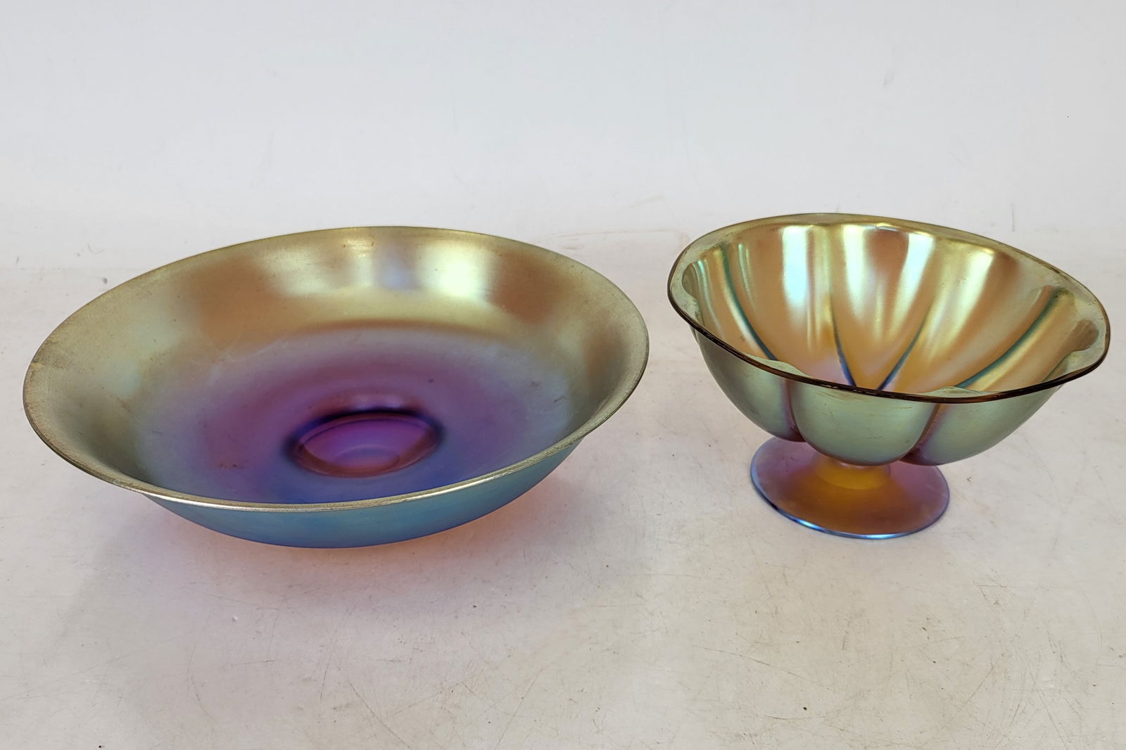 Two Iridescent Glass Bowls (1 of 14)