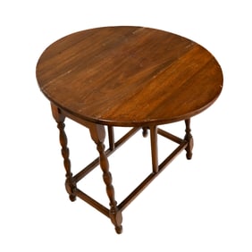 Early 20th Century American Gateleg Table