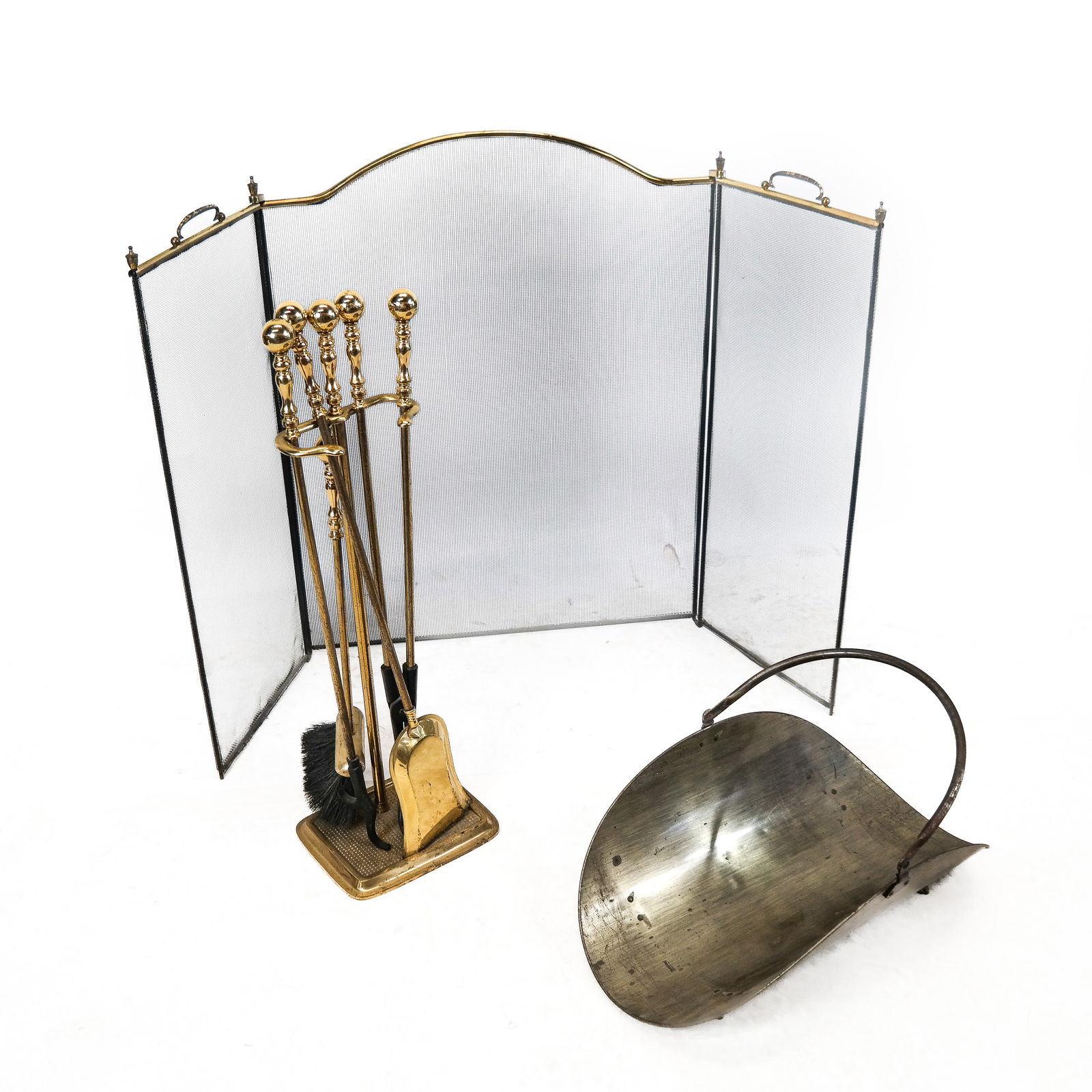 Assorted Fireplace Equipment (1 of 9)