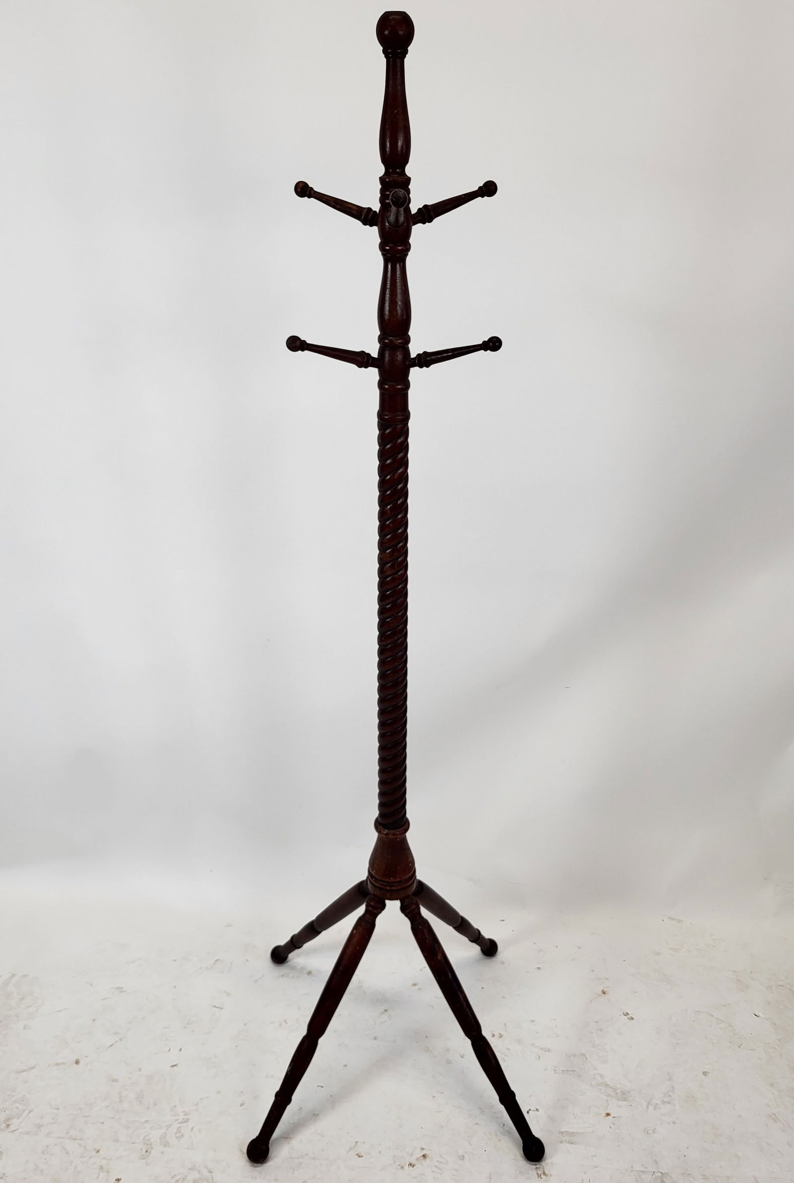 Early 20th C. Twist Coat Stand (1 of 7)