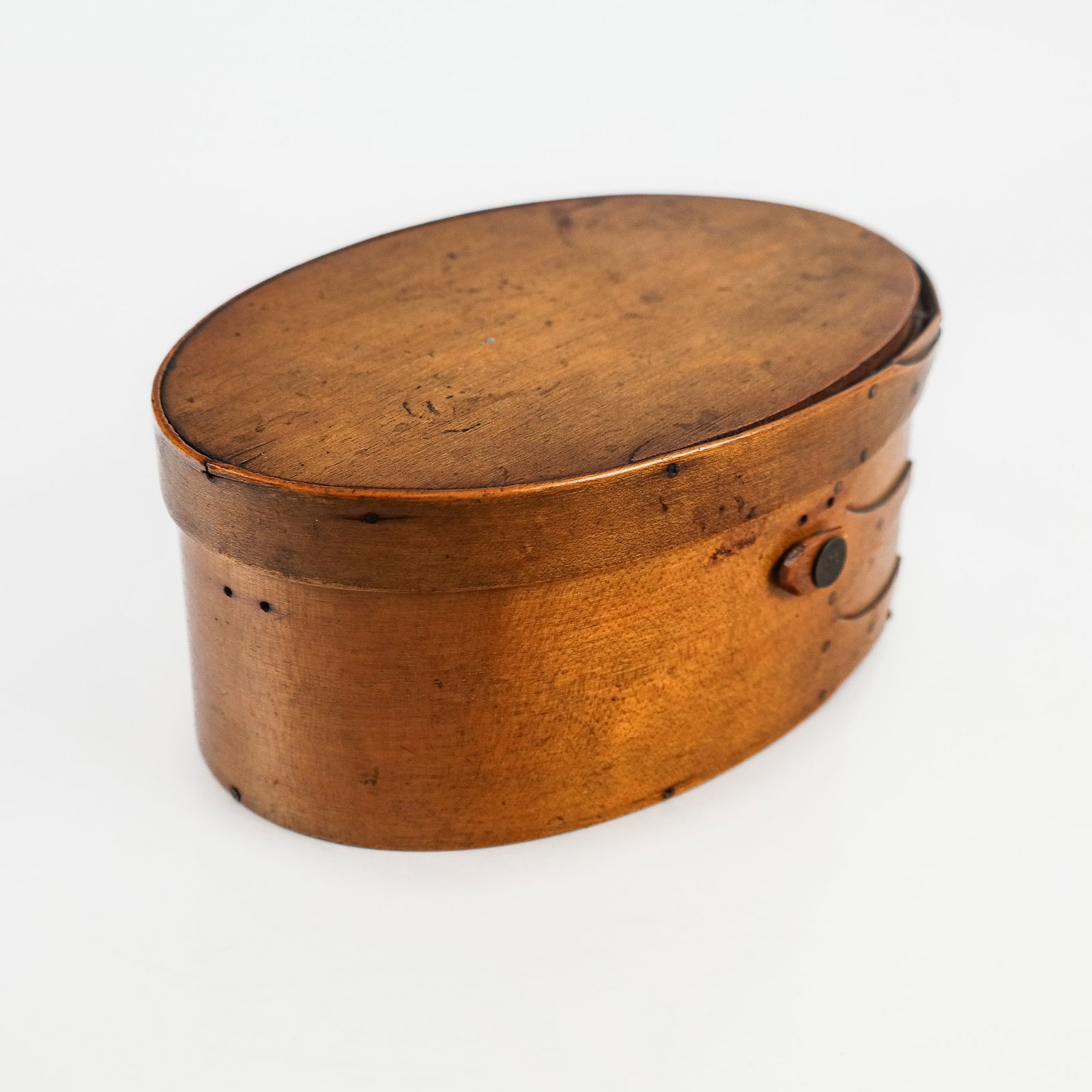 Antique Shaker "Four-Finger" Box (1 of 8)