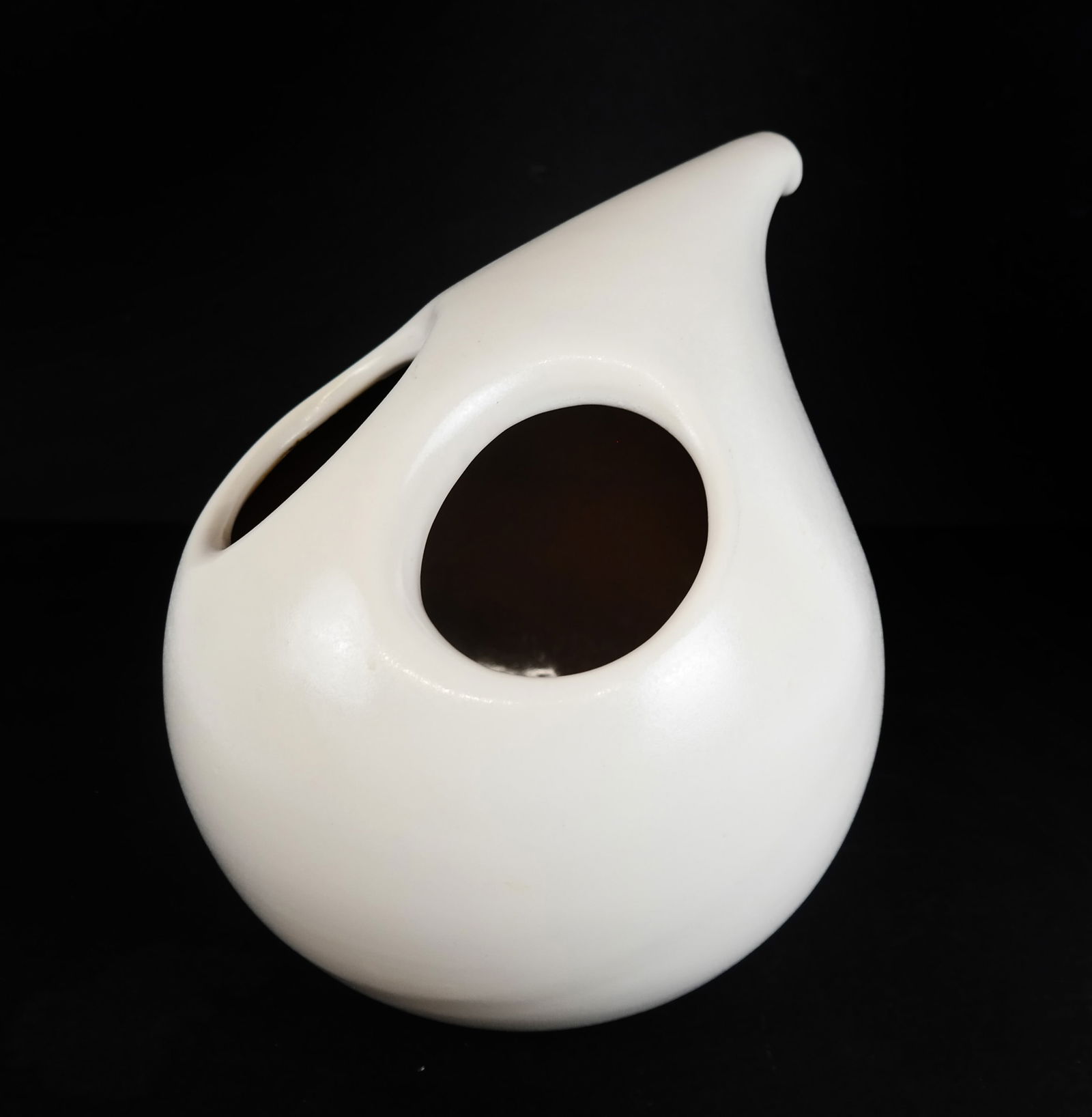 Mid-Century Modern Hayotser Ceramic Pitcher (1 of 8)