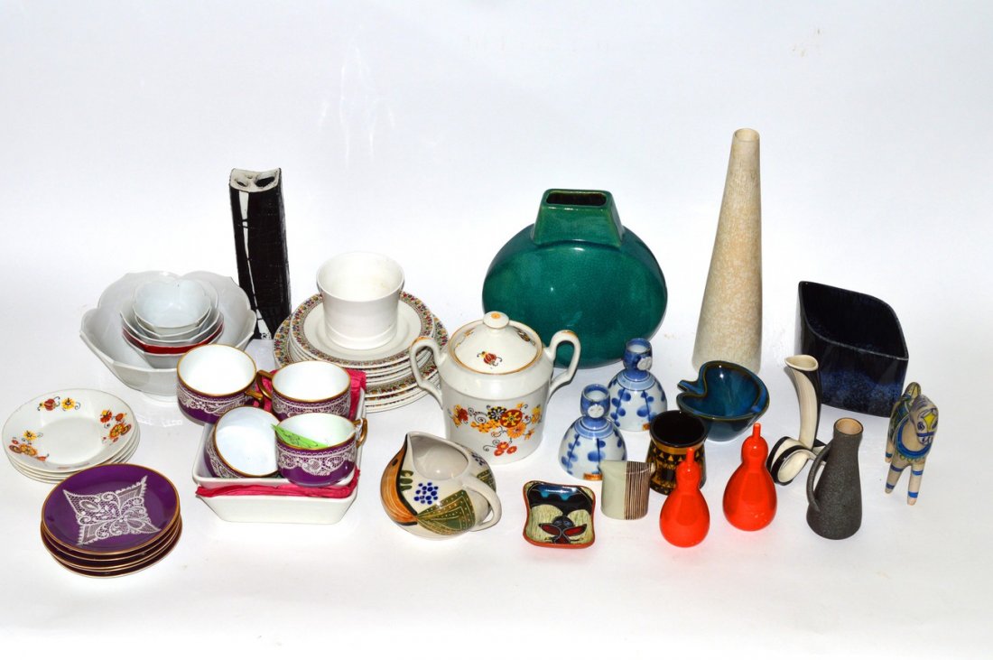 International Mid-Century Modern Ceramic Group: Includes: vases, condiments, cups and saucers, pitcher, plates, and others. Comprised of Bavarian, Royal Doulton, Swedish, French Limoges and others. Most in good condition. 40+ items.