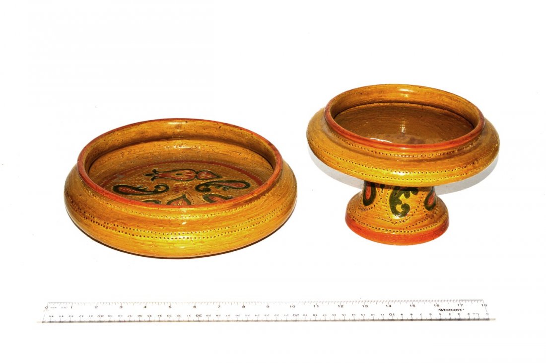 Two Rosenthal-Netter Ceramic Centerpieces: Two ceramic centerpieces, one with original "Rosenthal-Netter, Italy" tag on bottom. Early Raymor. Good condition. 10" Dia x 3" H, 8 3/4" Dia x 6" H.