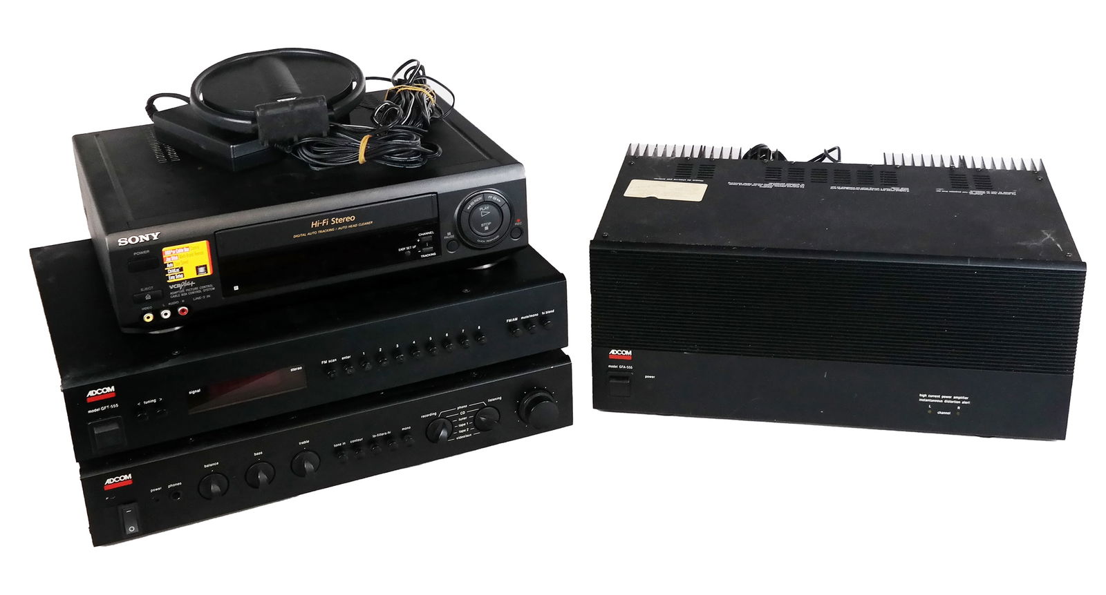 Group of High-End Stereo Components (1 of 15)