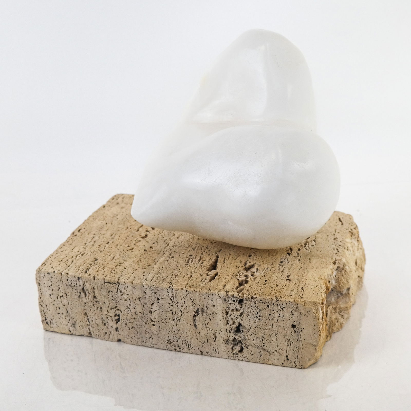 Pearl JACOBS: Small White Alabaster Sculpture on Base (1 of 6)