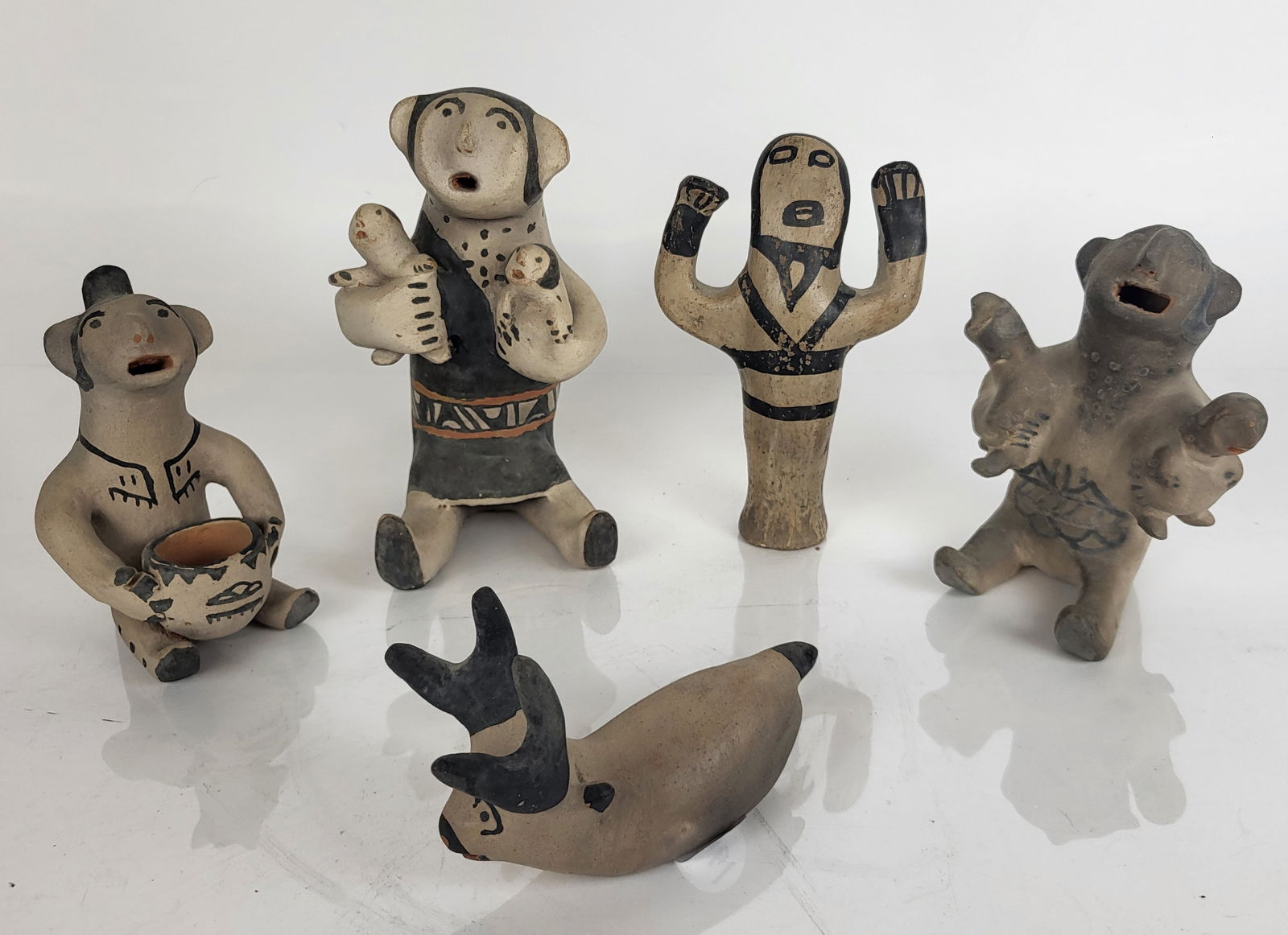 Five Native American Pottery Sculptures (1 of 20)