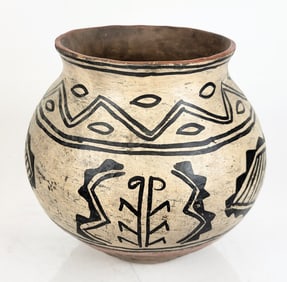 Southwest Native American Decorated Pottery Vessel