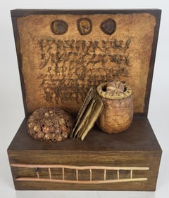 Lissa HUNTER: Three Dimensional Sculpture