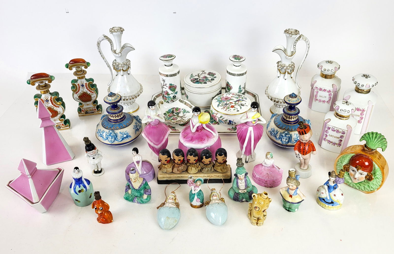 Mixed Group of Cosmetic Bottles and Containers (1 of 20)