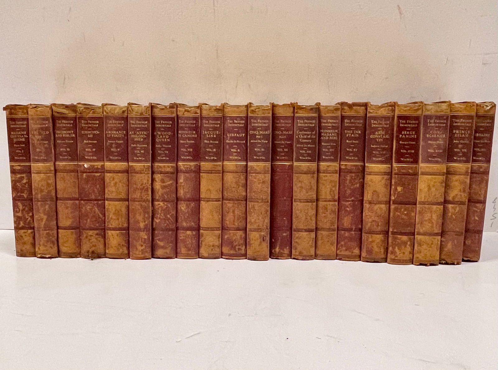 "The French Immortals", Early 20th C. - 20 Vols. (1 of 5)