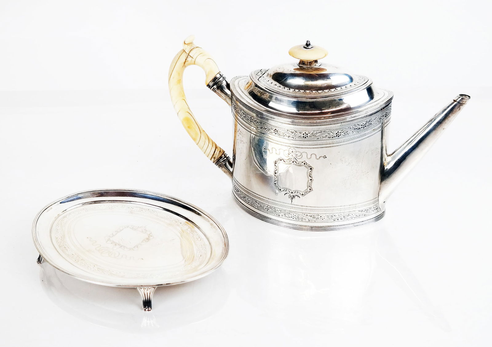 George III Silver Teapot (1 of 11)
