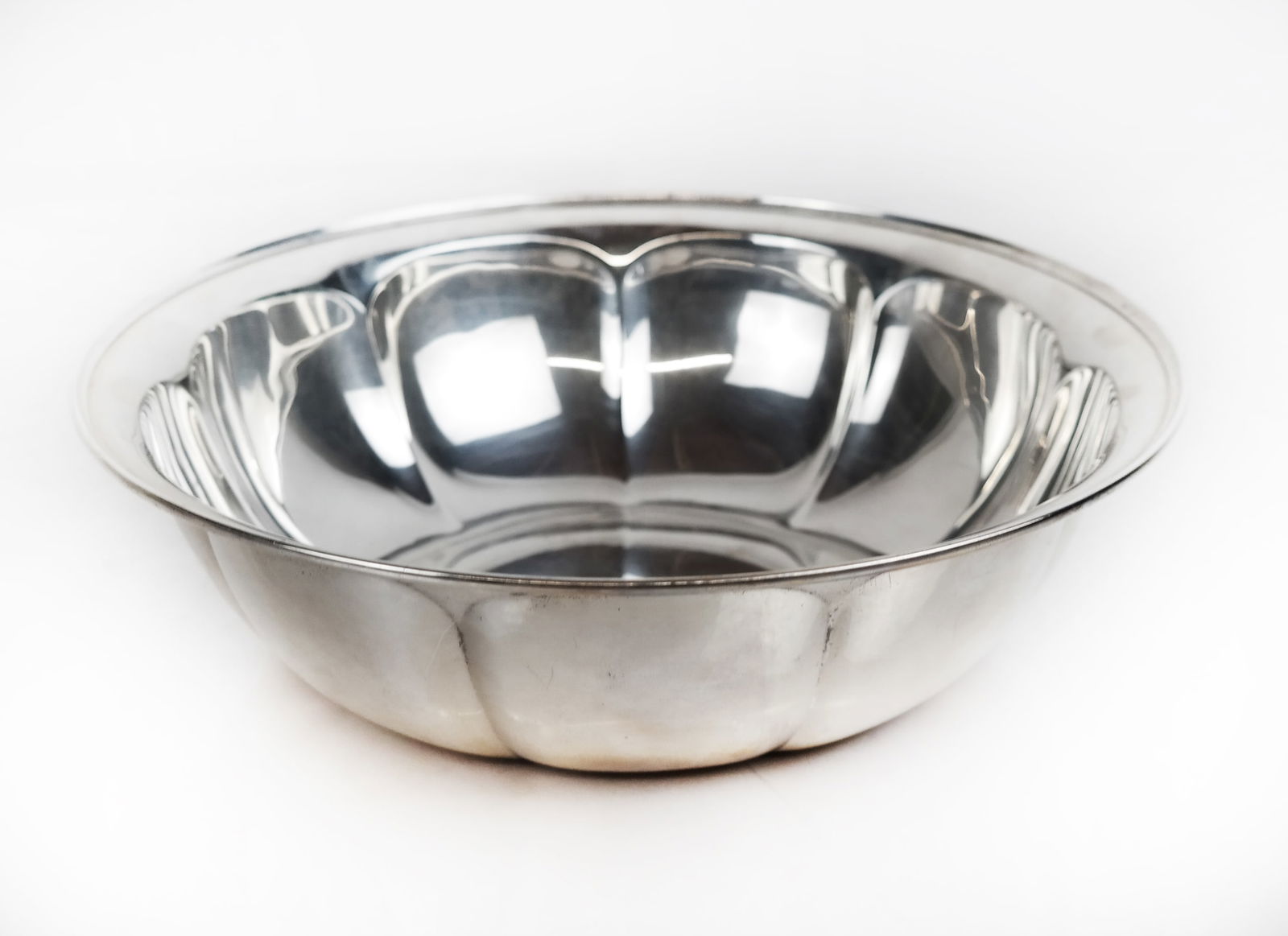 Reed & Barton Sterling Silver Scalloped Bowl (1 of 7)