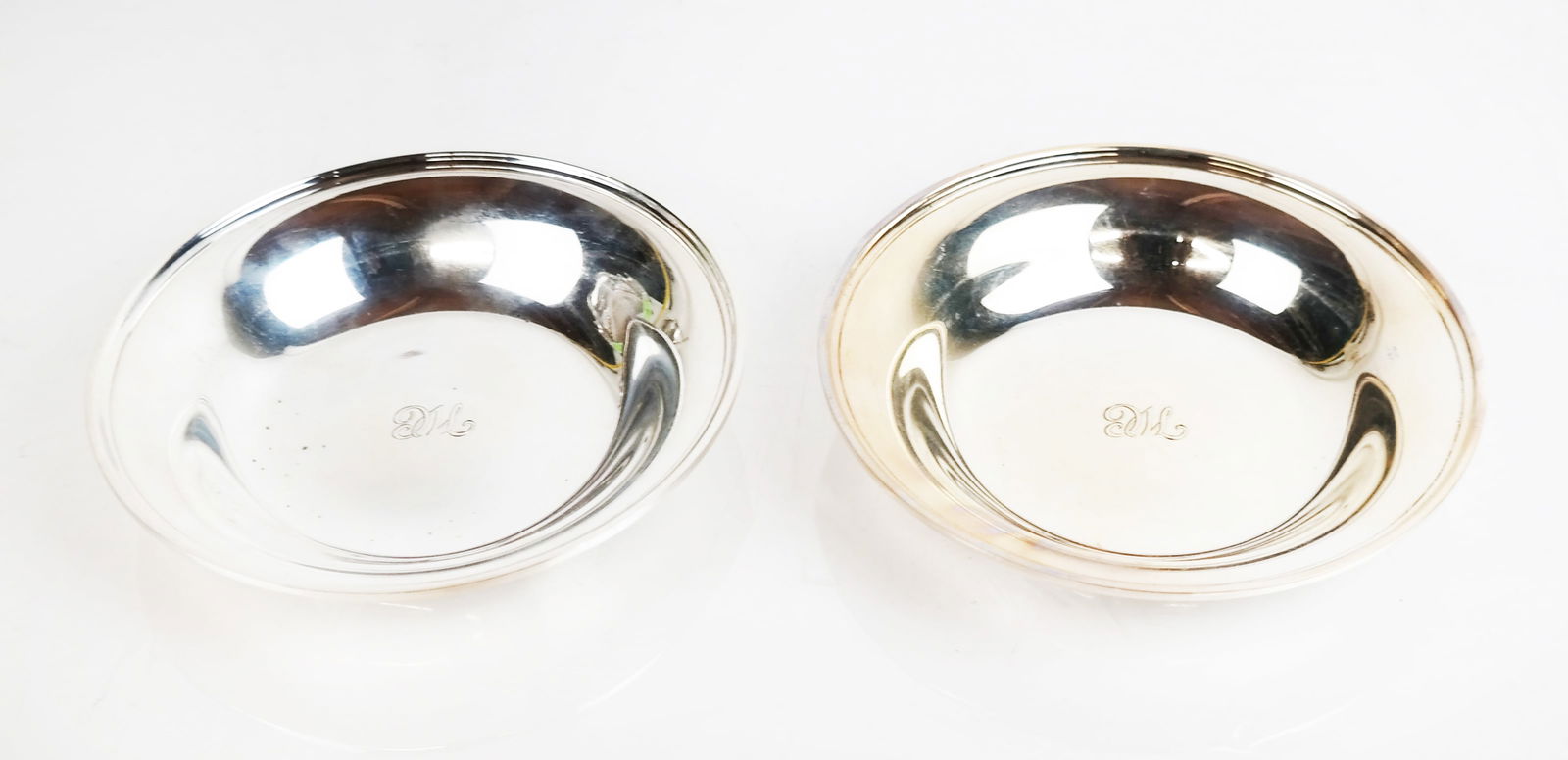 S. Kirk & Sons Pair of Sterling Silver Nut Dishes (1 of 9)