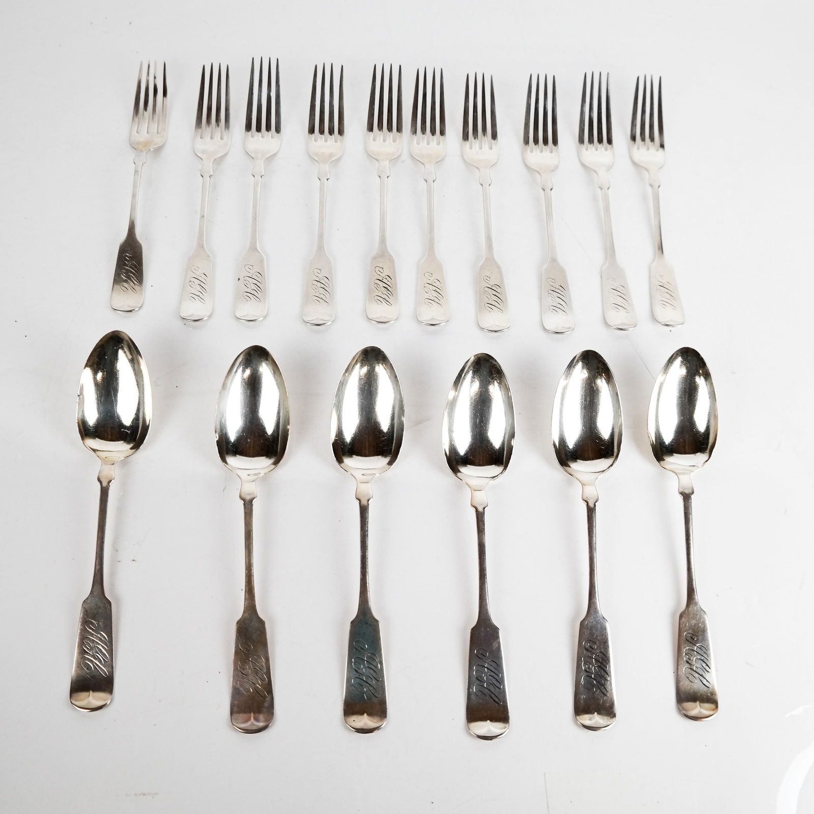 M.B. & Co Sterling Silver Partial Flatware Set (16) (1 of 8)