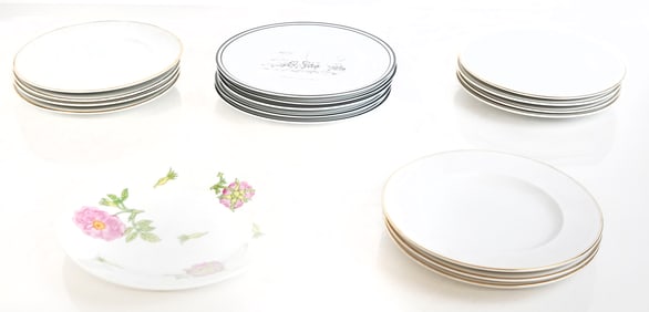 Group of Seventeen Salad Plates