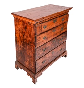 American Pine Chest of Drawers