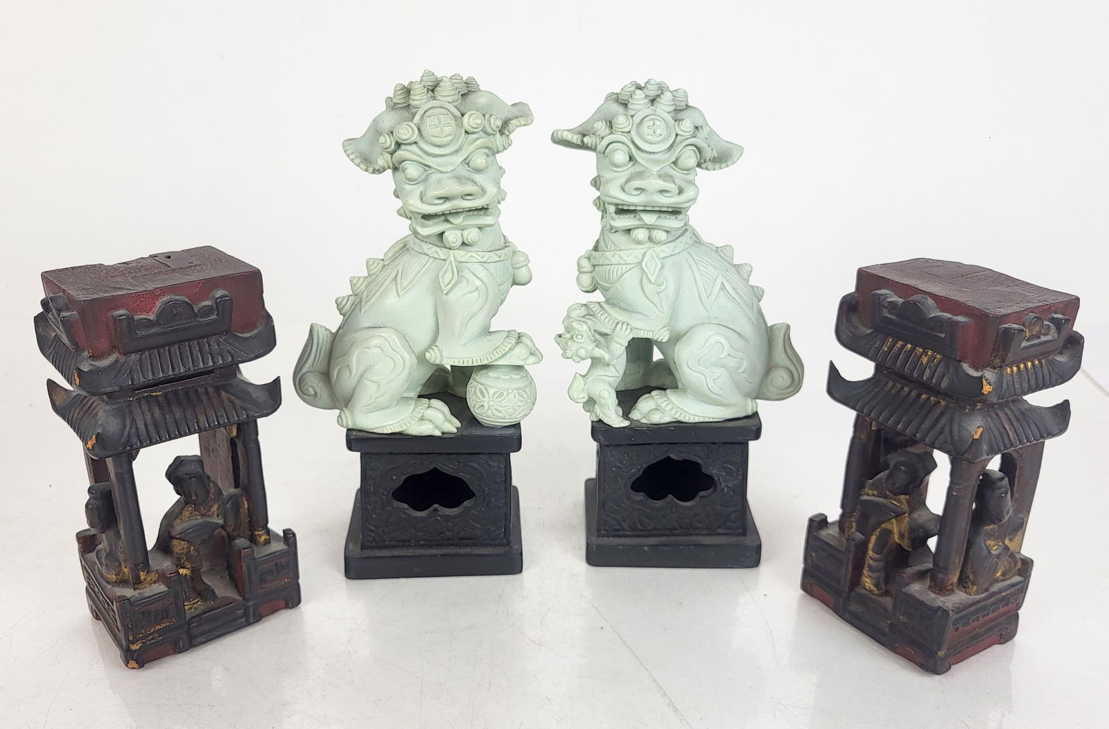 Two Pairs of Chinese Motif Bookends (1 of 20)