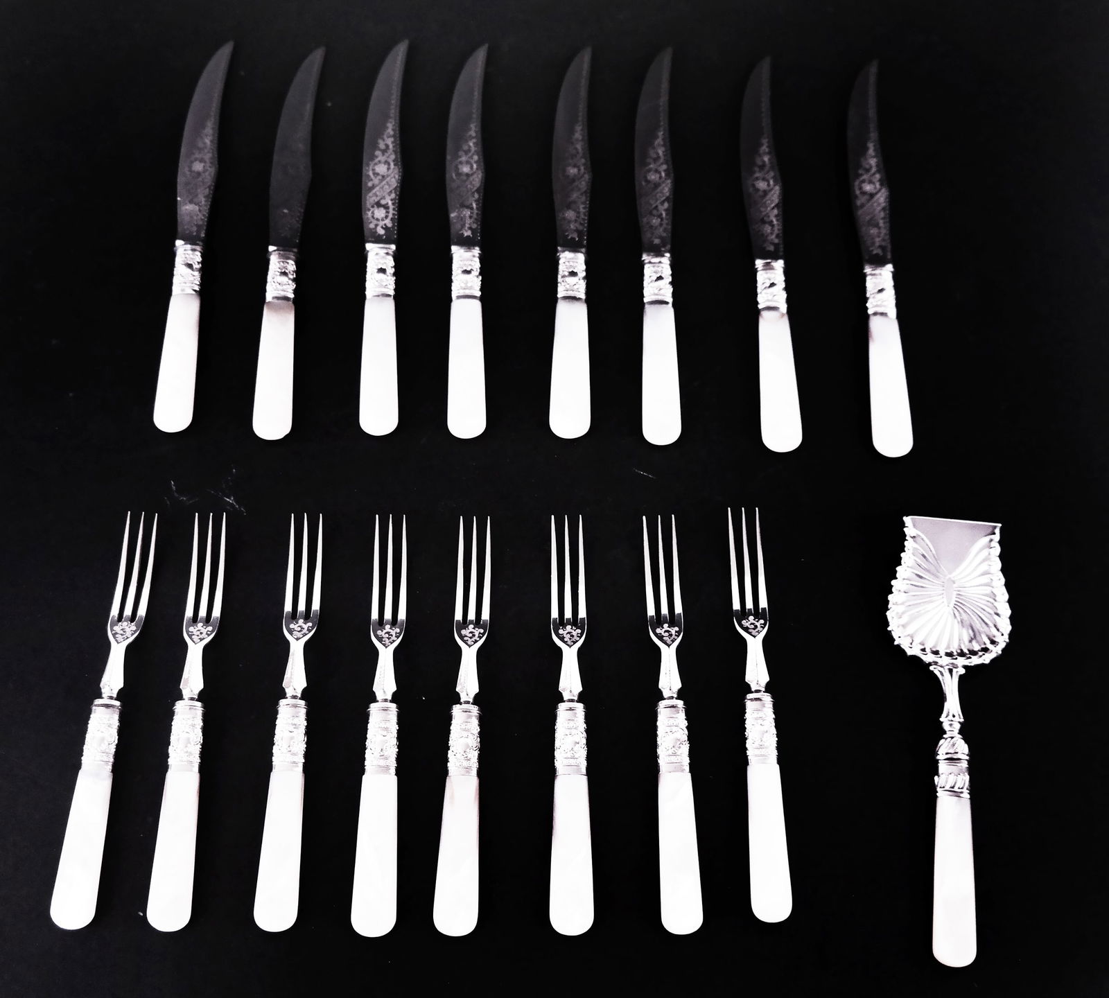 English Silver Plate & MOP Fish Knife & Fork (17) (1 of 10)