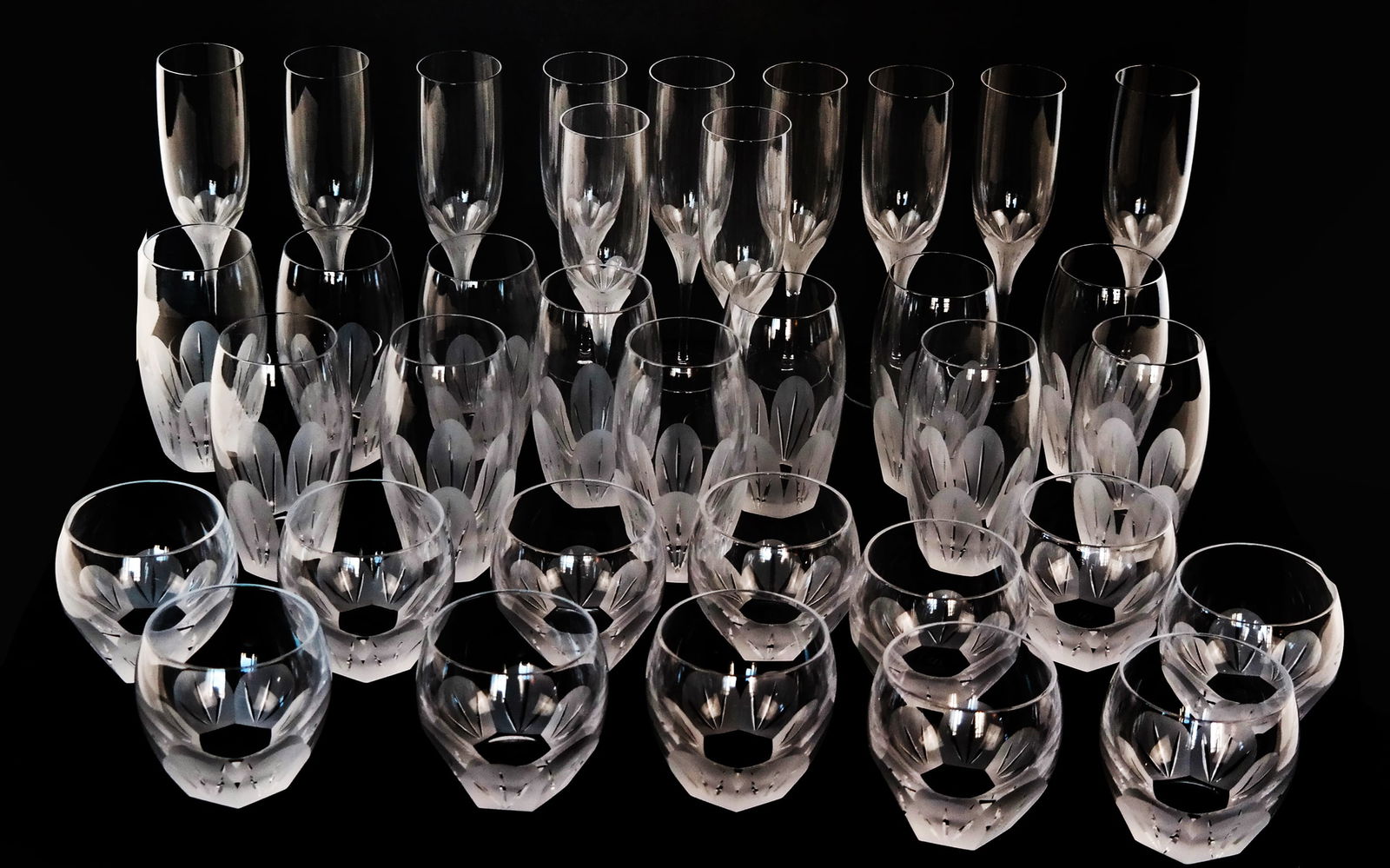 Group of 36 Sevres Frosted Crystal Glassware (1 of 14)